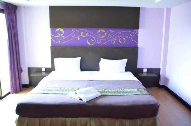 Baan Chalelarn Hotel Hua Hin Exterior photo